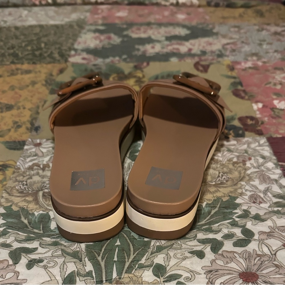 Dolce Vita Buckle Slides. NWOT, women’s size 10. - Picture 4 of 9